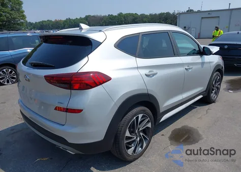 2019 Hyundai Tucson Sport z USA, uszkodzony, nr VIN KM8J3CAL0KU930199